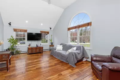 60 Kristin Ct., Northbridge, MA 01534 - Photo 8