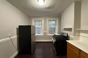 39 Forest St, Boston, MA 02119 - Photo 2