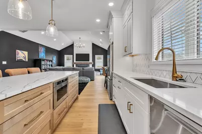 17 Josiah Path, Falmouth, MA 02540 - Photo 4