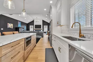 17 Josiah Path, Falmouth, MA 02540 - Photo 4