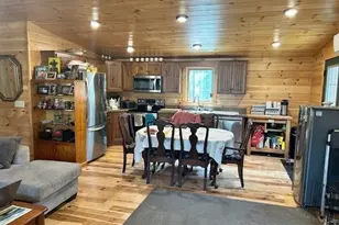 22 Carpenter Rd, Dudley, MA 01570 - Photo 4