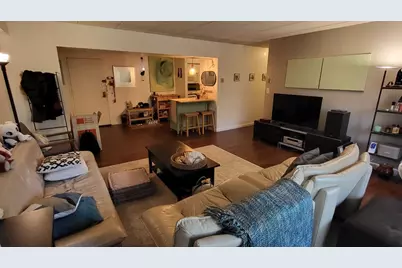 135 Pleasant St #305, Brookline, MA 02446 - Photo 2