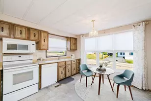 103 Peter St, Raynham, MA 02767 - Photo 14
