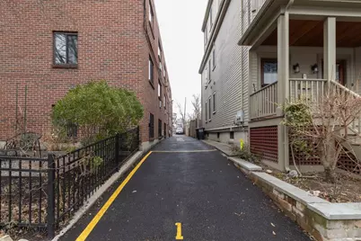 25 Linden Ave #1, Somerville, MA 02143 - Photo 16