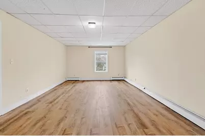 42 Almont St #3R, Medford, MA 02155 - Photo 6