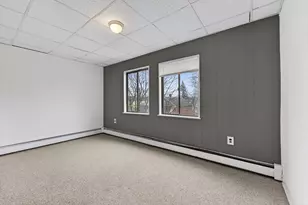 42 Almont St, Medford, MA 02155 - Photo 4