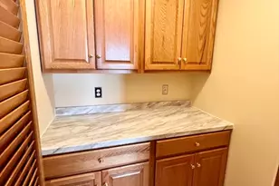 34 Medford St, Medford, MA 02155 - Photo 10