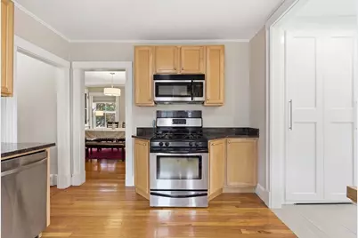 381 Washington St, Melrose, MA 02176 - Photo 34
