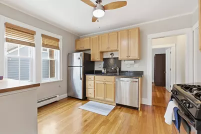 381 Washington St, Melrose, MA 02176 - Photo 32