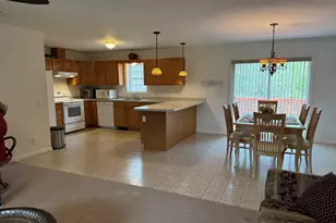 115 Flag Swamp Rd, Dartmouth, MA 02747 - Photo 6