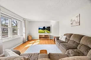 6 Robin Cir, Norton, MA 02766 - Photo 6