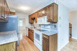 22 Collins St, Danvers, MA 01923 - Photo 18