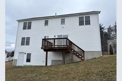 13 Navajo Rd, Worcester, MA 01606 - Photo 2