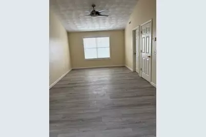 13 Navajo Rd, Worcester, MA 01606 - Photo 6