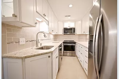 356 - 358 Main Street #42, Boston, MA 02129 - Photo 4