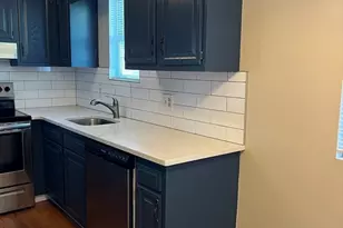 21 Bessom, Marblehead, MA 01945 - Photo 2