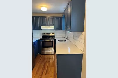 21 Bessom #6, Marblehead, MA 01945 - Photo 4