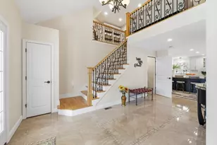 17 Haven St, Milford, MA 01757 - Photo 2