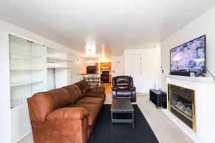 610 S Franklin St, Holbrook, MA 02343 - Photo 6