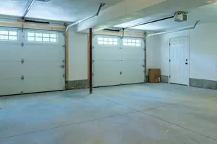 4 Swansom Rd, Swansea, MA 02777 - Photo 36