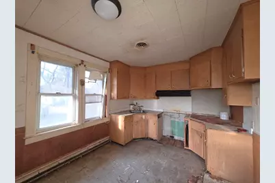 60 Hampton Knolls Road, Holyoke, MA 01040 - Photo 8