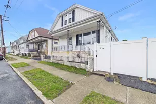 108 Hope St, New Bedford, MA 02745 - Photo 2