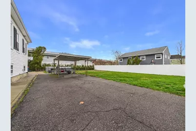 108 Hope St, New Bedford, MA 02745 - Photo 6