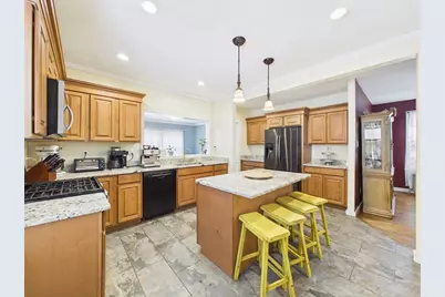 108 Hope St, New Bedford, MA 02745 - Photo 14