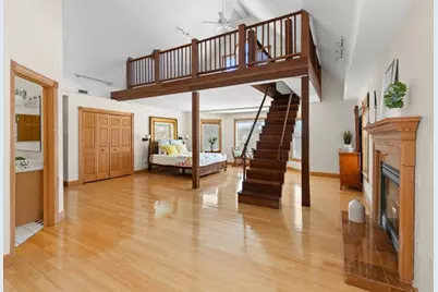 25 Pleasant St, Nahant, MA 01908 - Photo 26