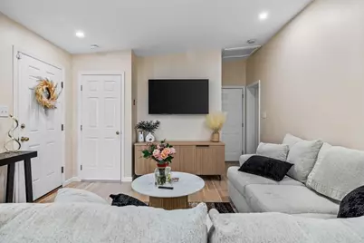 124 Washington St #A, Woburn, MA 01801 - Photo 6