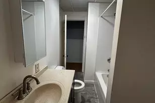 5 Sterling St, Worcester, MA 01610 - Photo 8