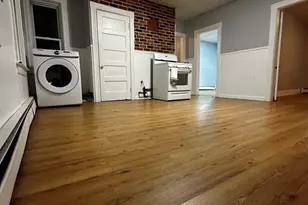 5 Sterling St, Worcester, MA 01610 - Photo 2