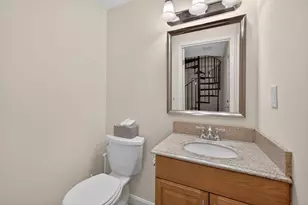 54 Forest St, Medford, MA 02155 - Photo 6