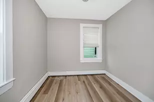 50 1/2 Common St, Lawrence, MA 01840 - Photo 10