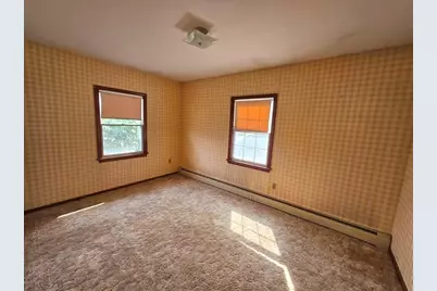 30 Allen St, Gardner, MA 01440 - Photo 8