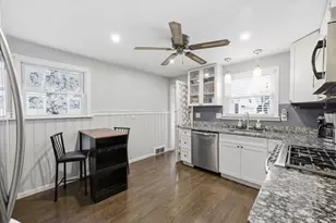 285 Breckwood Blvd, Springfield, MA 01109 - Photo 10