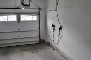 299 Lexington St, Woburn, MA 01801 - Photo 26