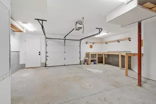 66 Oak St, Clinton, MA 01510 - Photo 28