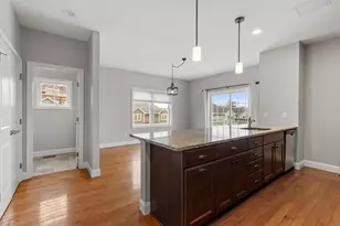 66 Oak St, Clinton, MA 01510 - Photo 4