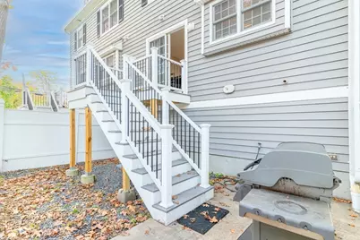 1975 Middlesex Street #2, Lowell, MA 01851 - Photo 30