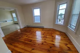 110 Pleasant St, Gardner, MA 01440 - Photo 4