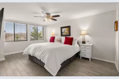 250 Hammond Pond Parkway #604N, Newton, MA 02467 - Photo 24