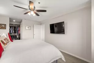 250 Hammond Pond Pkwy, Newton, MA 02467 - Photo 20