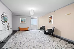 250 Hammond Pond Pkwy, Newton, MA 02467 - Photo 26