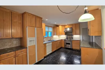 91 Mary Ellen Rd, Newton, MA 02468 - Photo 8