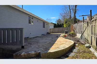 91 Mary Ellen Rd, Newton, MA 02468 - Photo 4