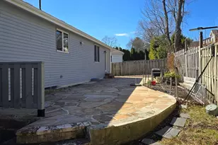 91 Mary Ellen Rd, Newton, MA 02468 - Photo 4