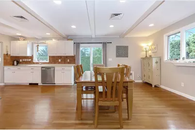 7 Rockland Terrace, Dartmouth, MA 02748 - Photo 8