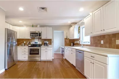 7 Rockland Terrace, Dartmouth, MA 02748 - Photo 10
