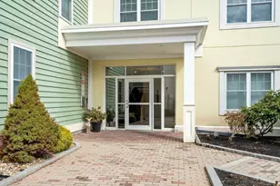 426 Main St, Stoneham, MA 02180 - Photo 30